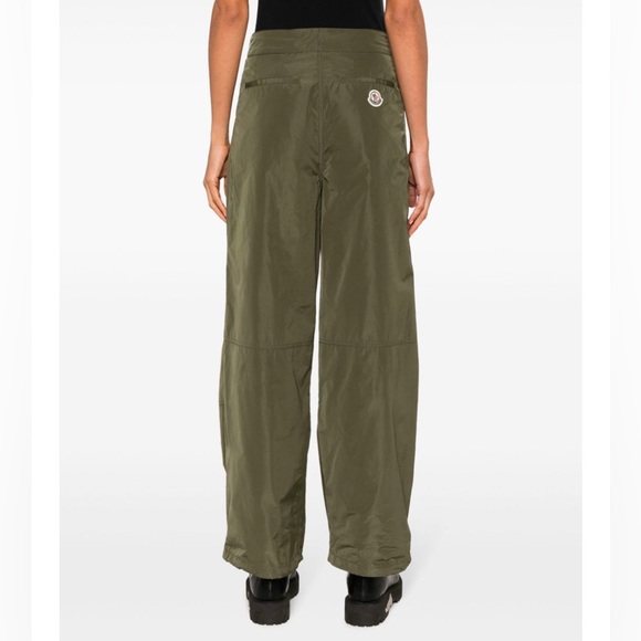NWT [Moncler] Flared Logo High Waisted Green Trousers Women’s Sz EU 44, US 10/12 - Picture 3 of 16